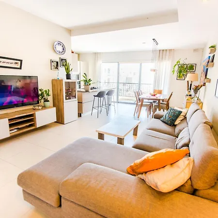 Mediterranean Abode - Spacious In Swieqi * Is-Swieqi