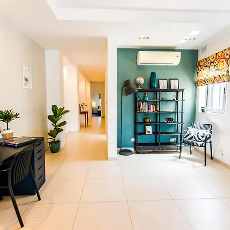 Medabode - Bright & Spacious In Swieqi, Malta * Is-Swieqi