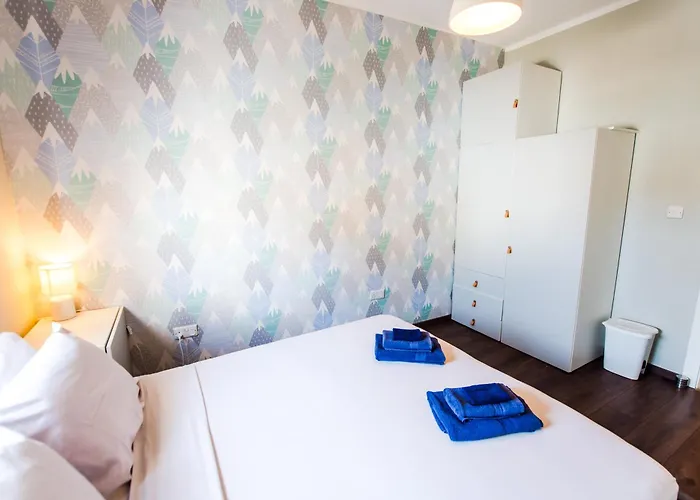 Medabode - Bright & Spacious In Swieqi, Malta 公寓 Is-Swieqi