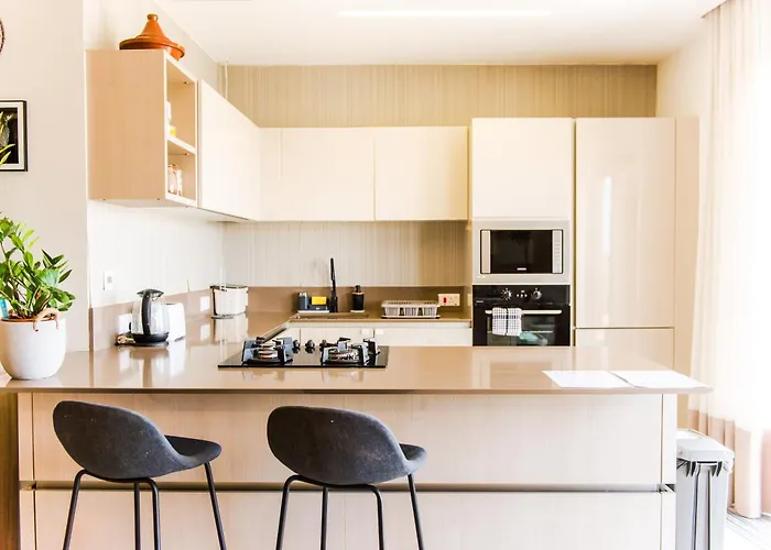 Medabode - Bright & Spacious In Swieqi, Malta